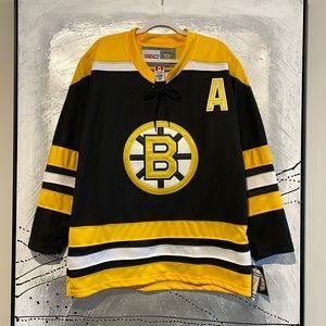 CCM Bobby Orr Boston Bruins 50th Anniversary 73-74 Men’s Jersey Size 50